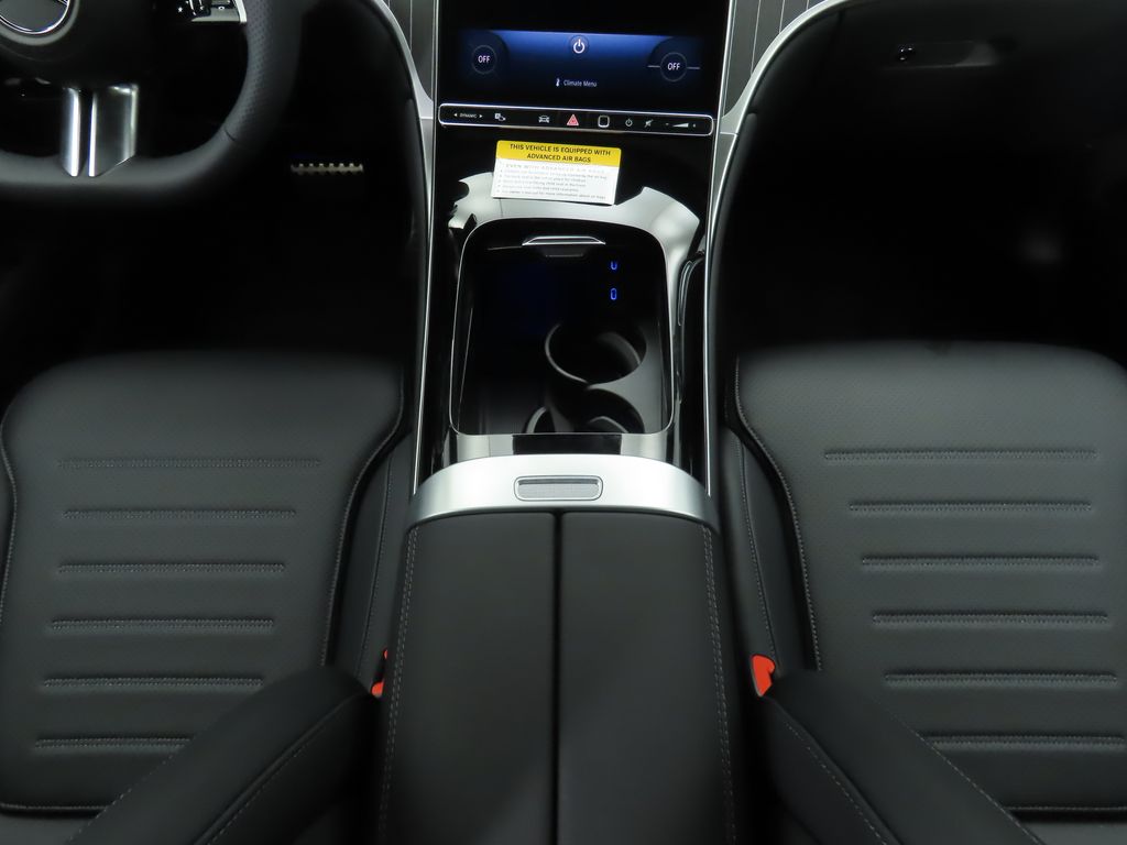 2024 Mercedes-Benz GLC 300 16