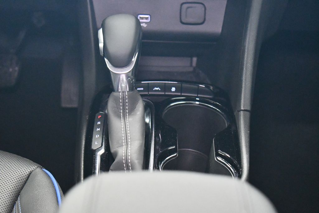 Thumbnail: 2025 Buick Encore GX - 21