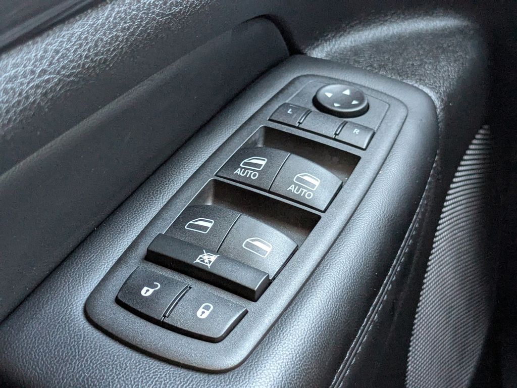 2022 Jeep Grand Cherokee WK Laredo X 4x2