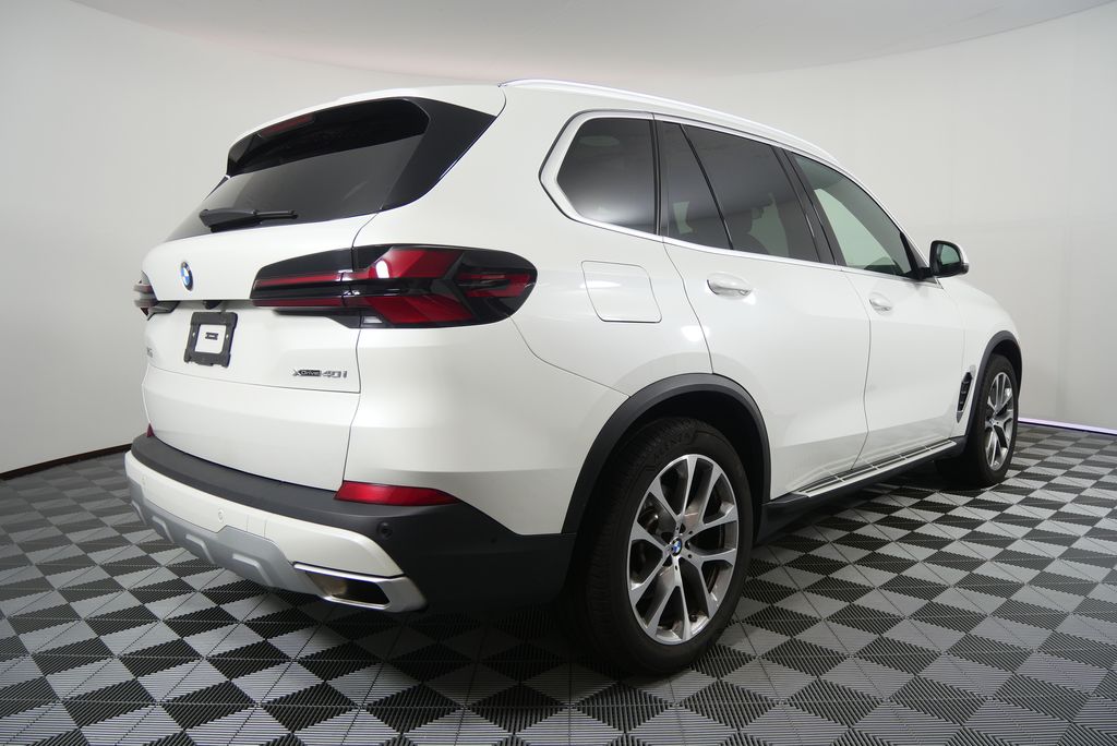 Thumbnail: 2025 BMW X5 - 3