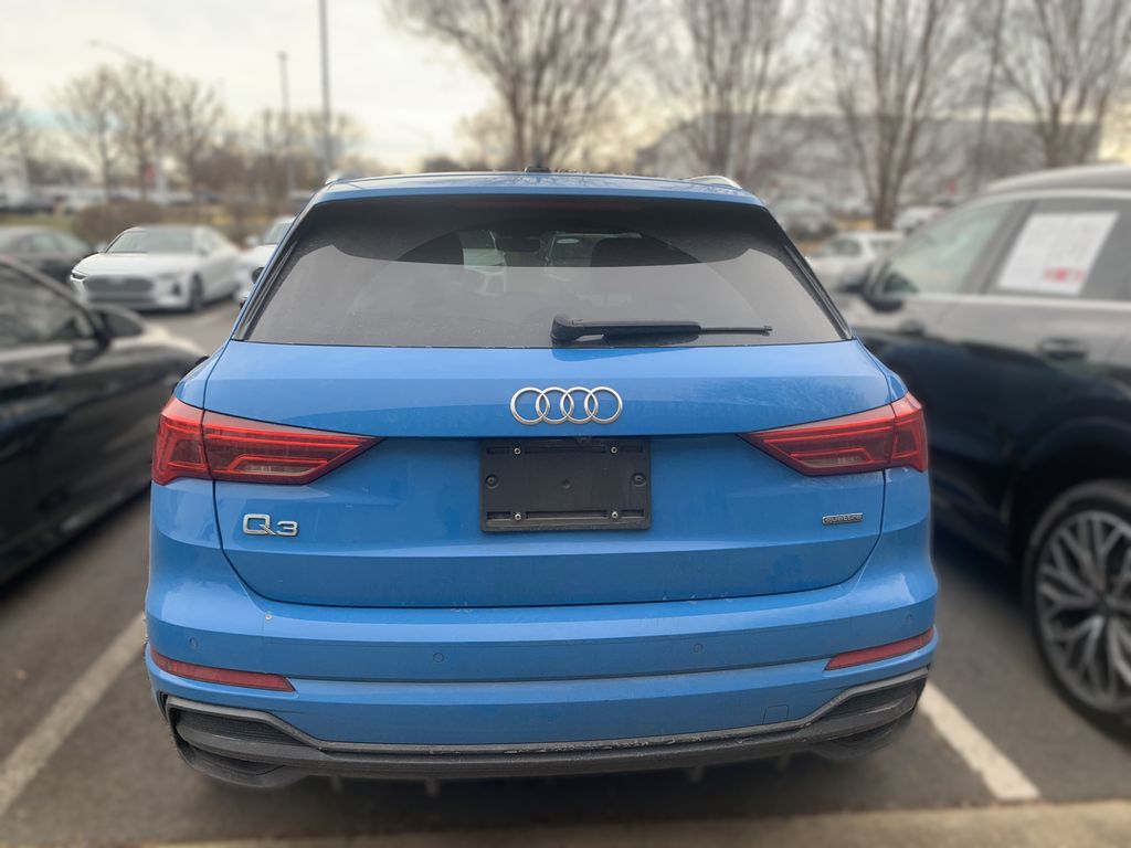 Thumbnail: 2020 Audi Q3 - 6