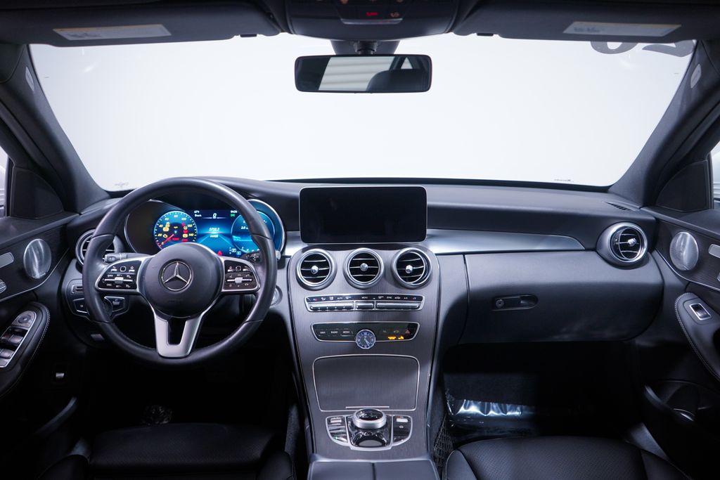 Thumbnail: 2020 Mercedes-Benz C-Class - 10