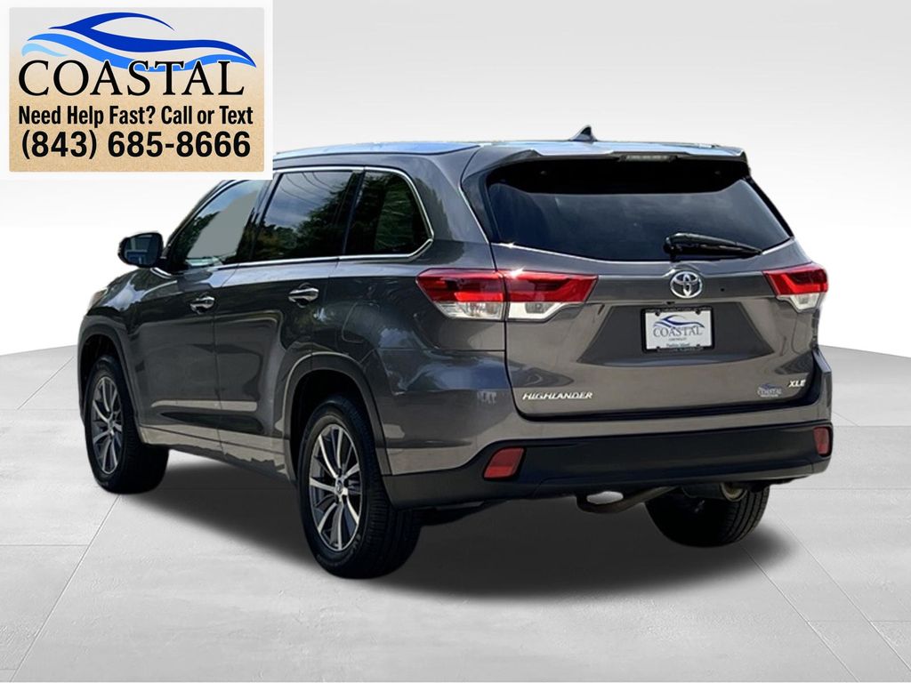 2017 Toyota Highlander XLE Gray at Davis Toyota of Orangeburg