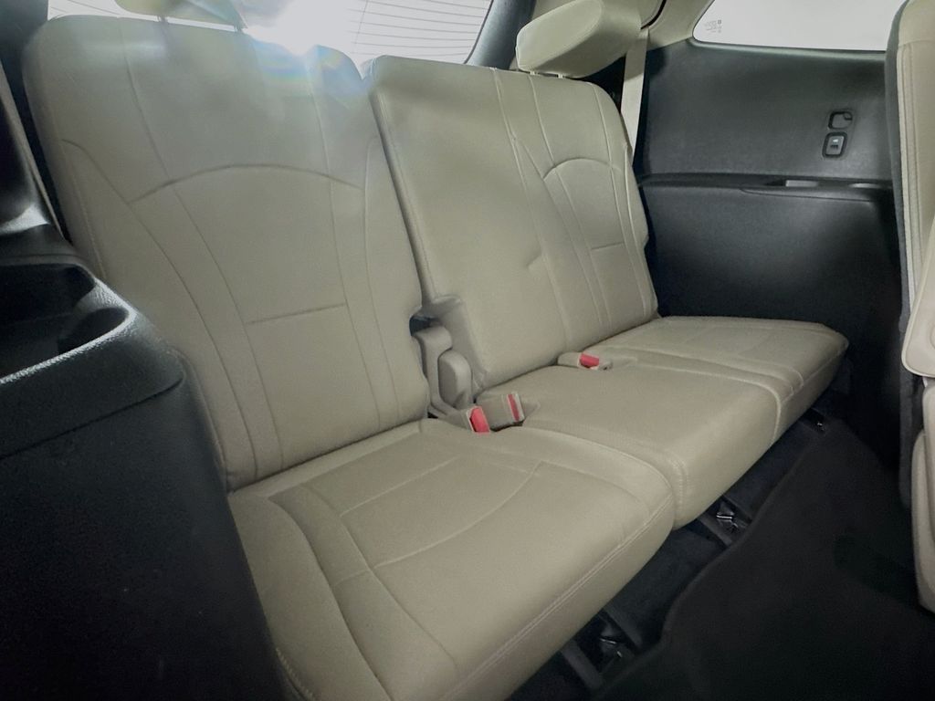 Used Car 2018 Buick Enclave  Essence For Sale Under $20,000 In Austin, Texas