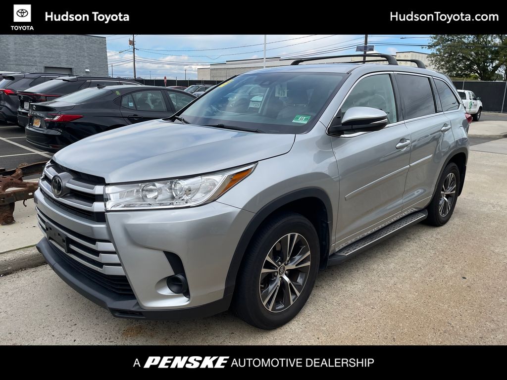 2018 Toyota Highlander LE -
                Jersey City, NJ