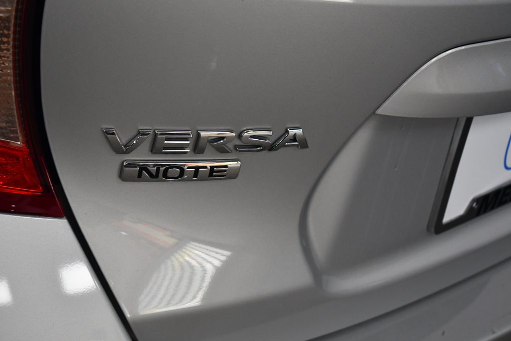 Thumbnail: 2015 Nissan Versa Note - 6