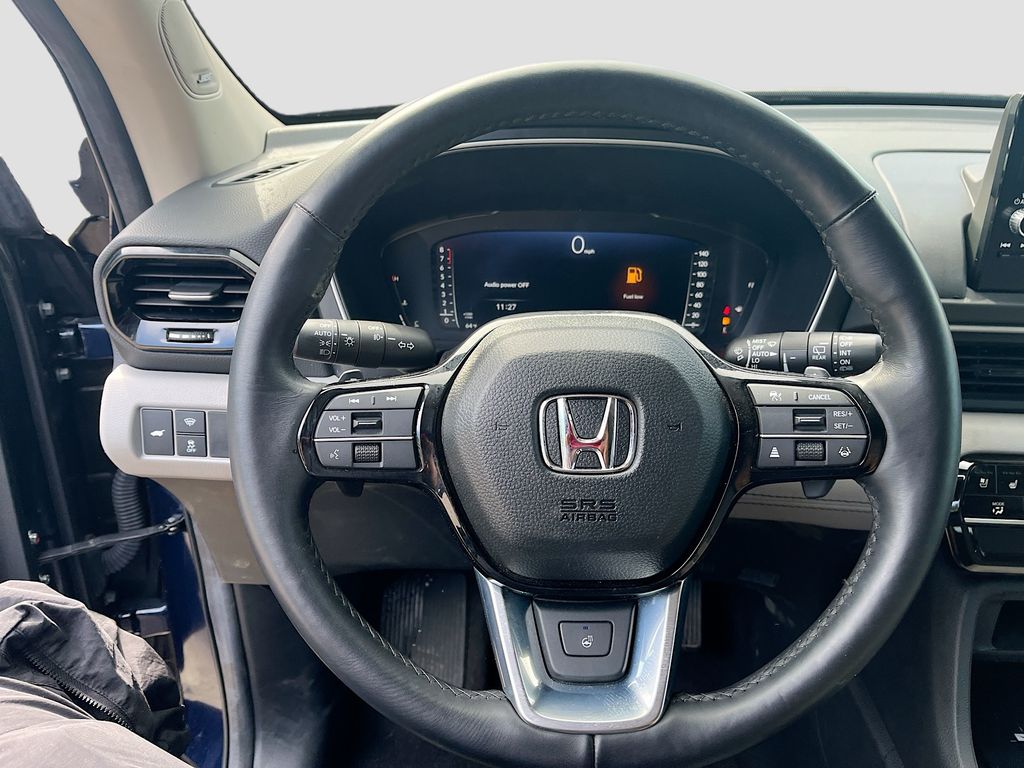 Used 2025 Blue Honda Elite image 11