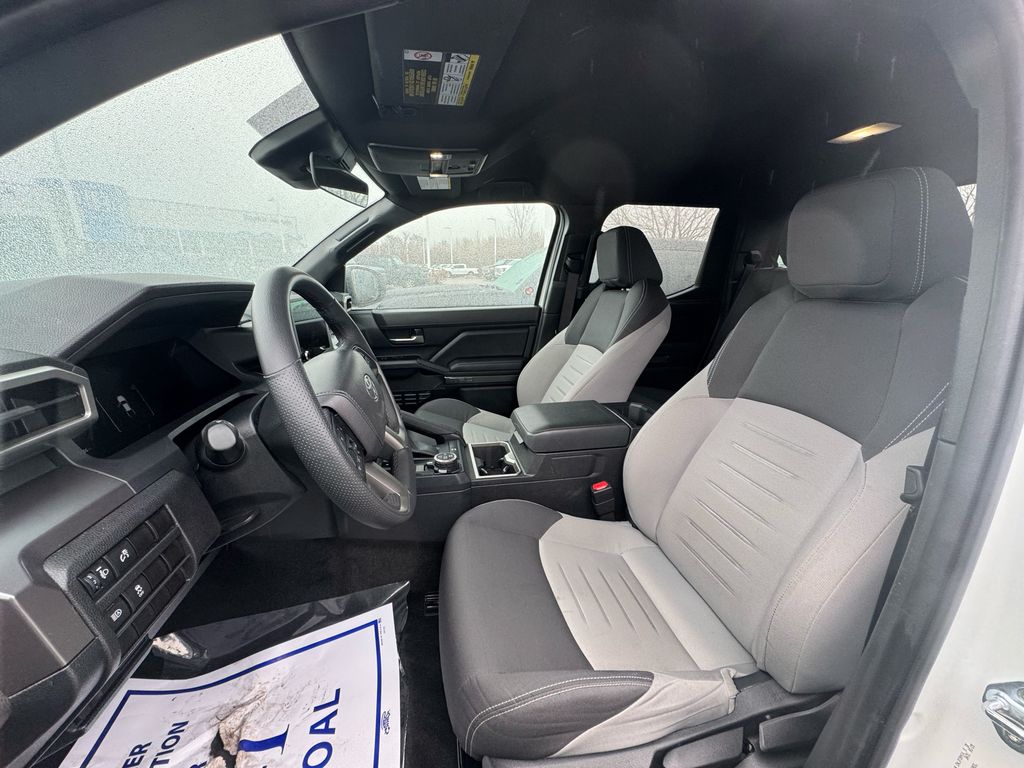 View vehicle photo 7