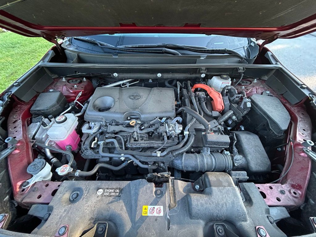 Thumbnail: 2022 Toyota RAV4 - 11