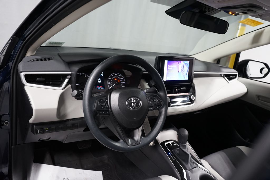 Thumbnail: 2025 Toyota Corolla - 11