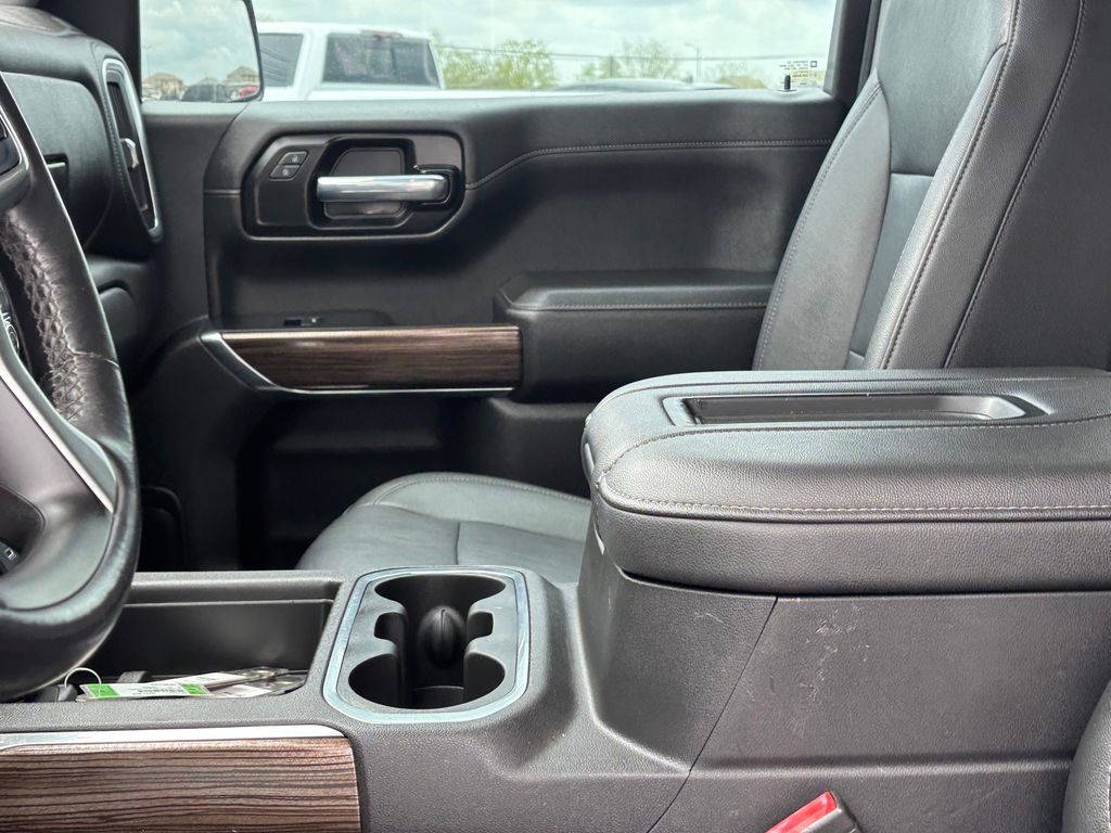 Used Car 2021 Chevrolet Silverado 1500  Lt Trail Boss For Sale Under $50,000 In Austin, Texas