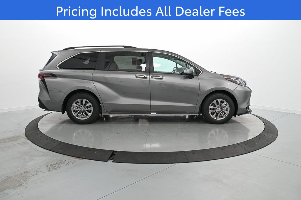 New 2026 Toyota Sienna Van