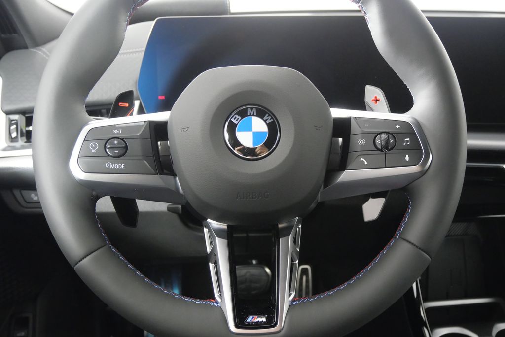 2025 BMW X2 M35i 22