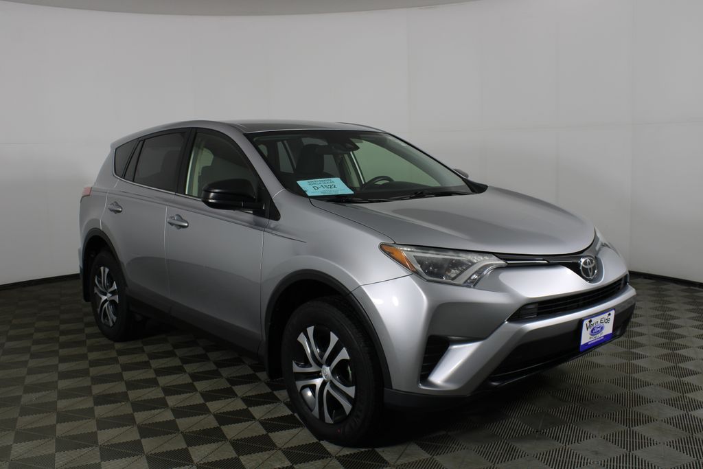 2018 Toyota RAV4 LE AWD