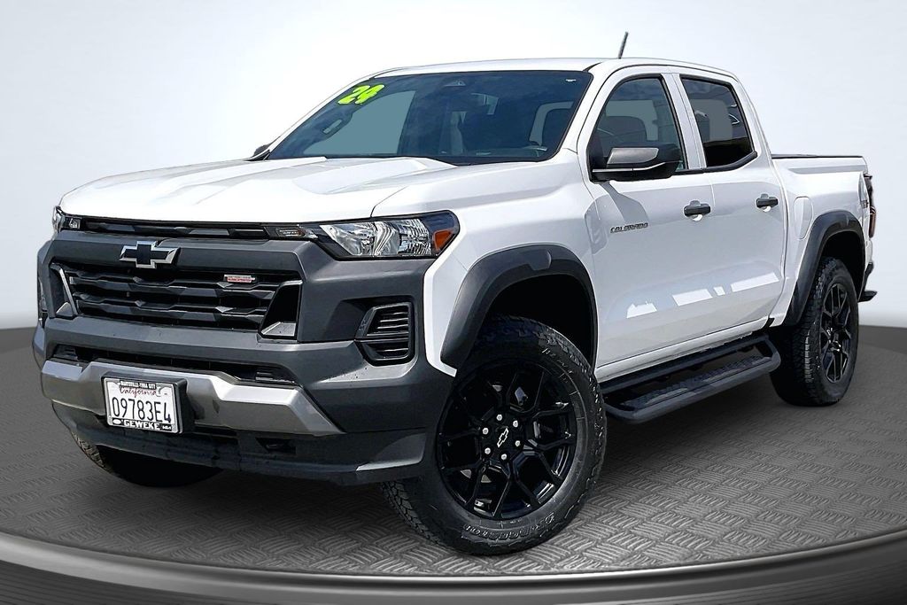 2024 Chevrolet Colorado Trail Boss Crew Cab 4WD