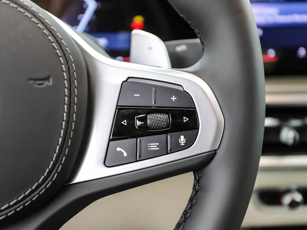 Thumbnail: 2026 BMW X6 - 13