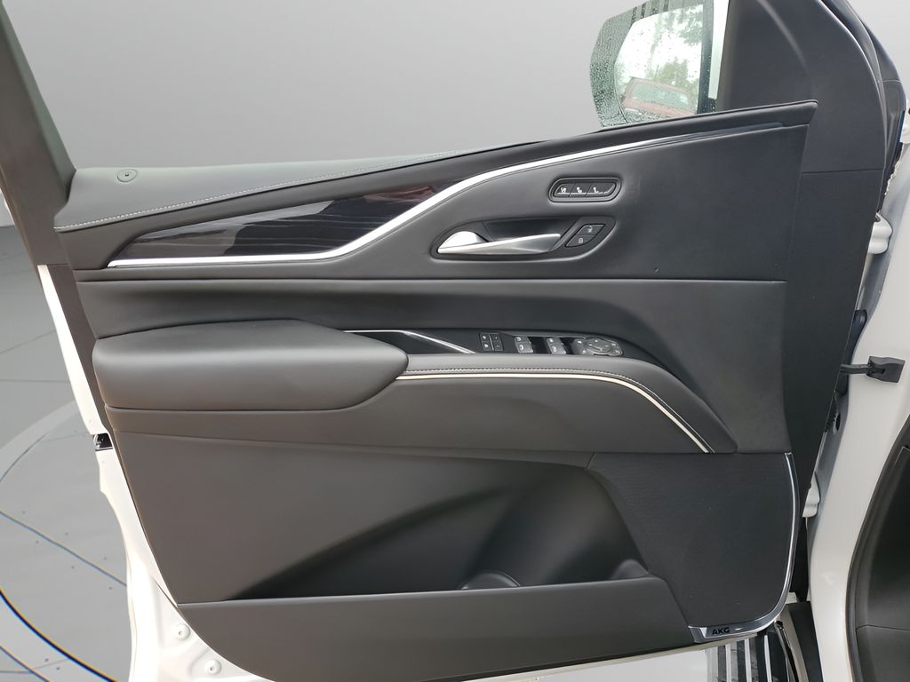 Used Car 2023 Cadillac Escalade  V-series For Sale Under $120,000 In Austin, Texas