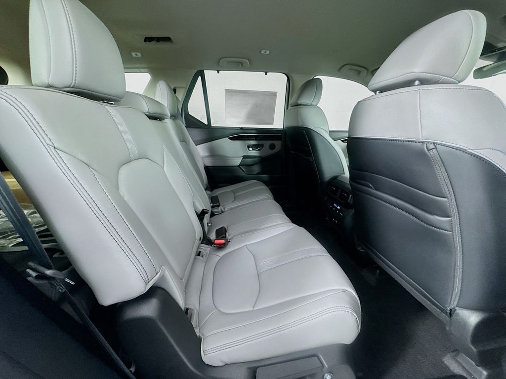 New Car 2025 Honda Pilot  Ex-l For Sale Under $50,000 In Austin, Texas