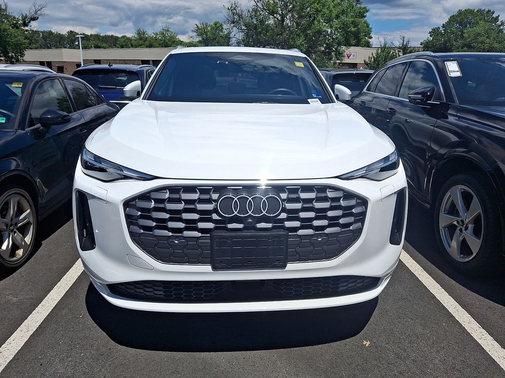 Thumbnail: 2025 Audi Q5 - 2