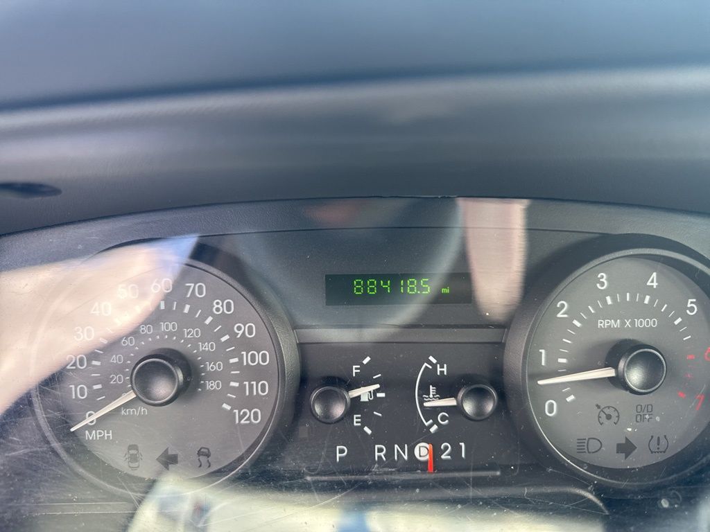 2008 Mercury Grand Marquis GS