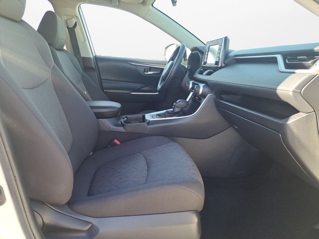 Used Car 2019 Toyota Rav4  Xle For Sale Under $25,000 In Austin, Texas