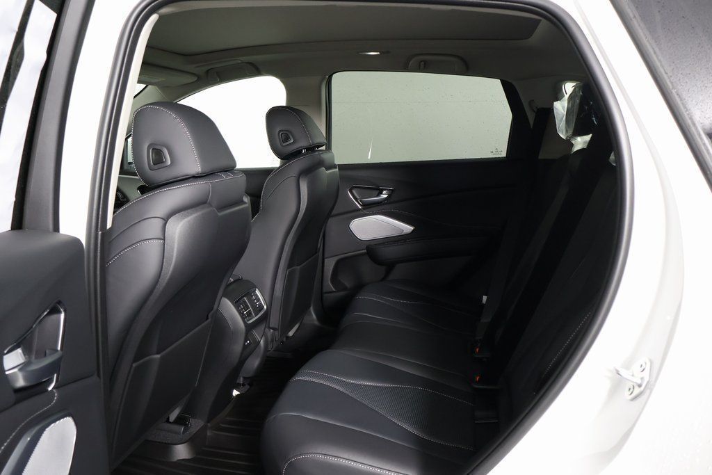 Thumbnail: 2026 Acura RDX - 6