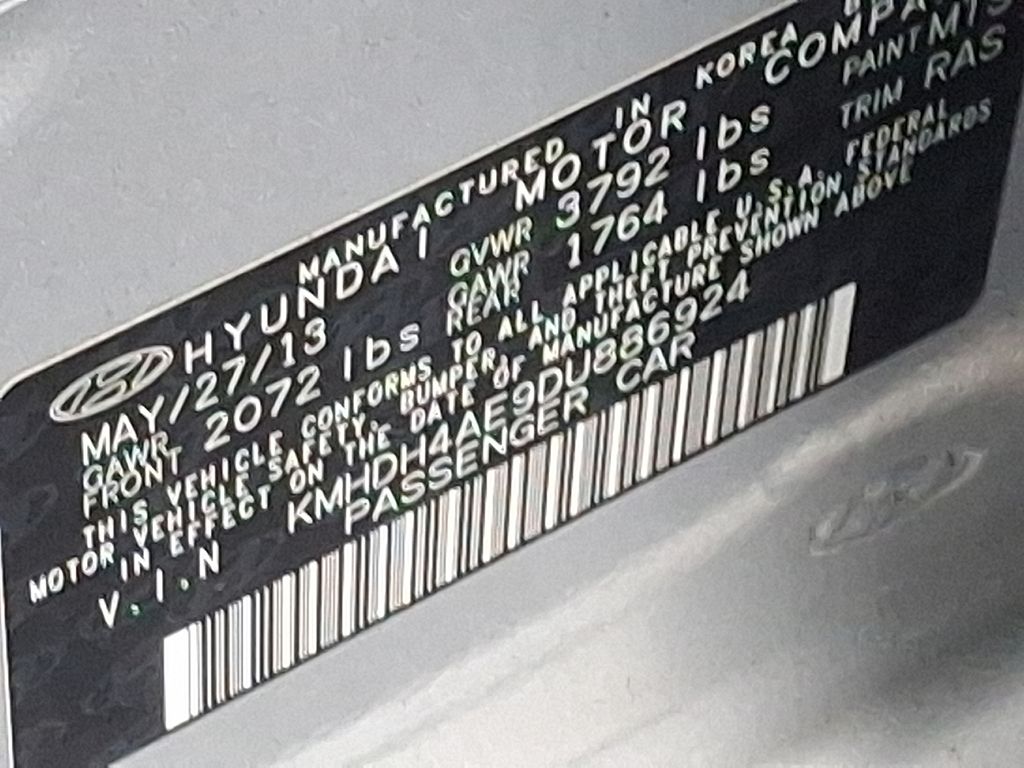 Thumbnail: 2013 Hyundai Elantra - 25