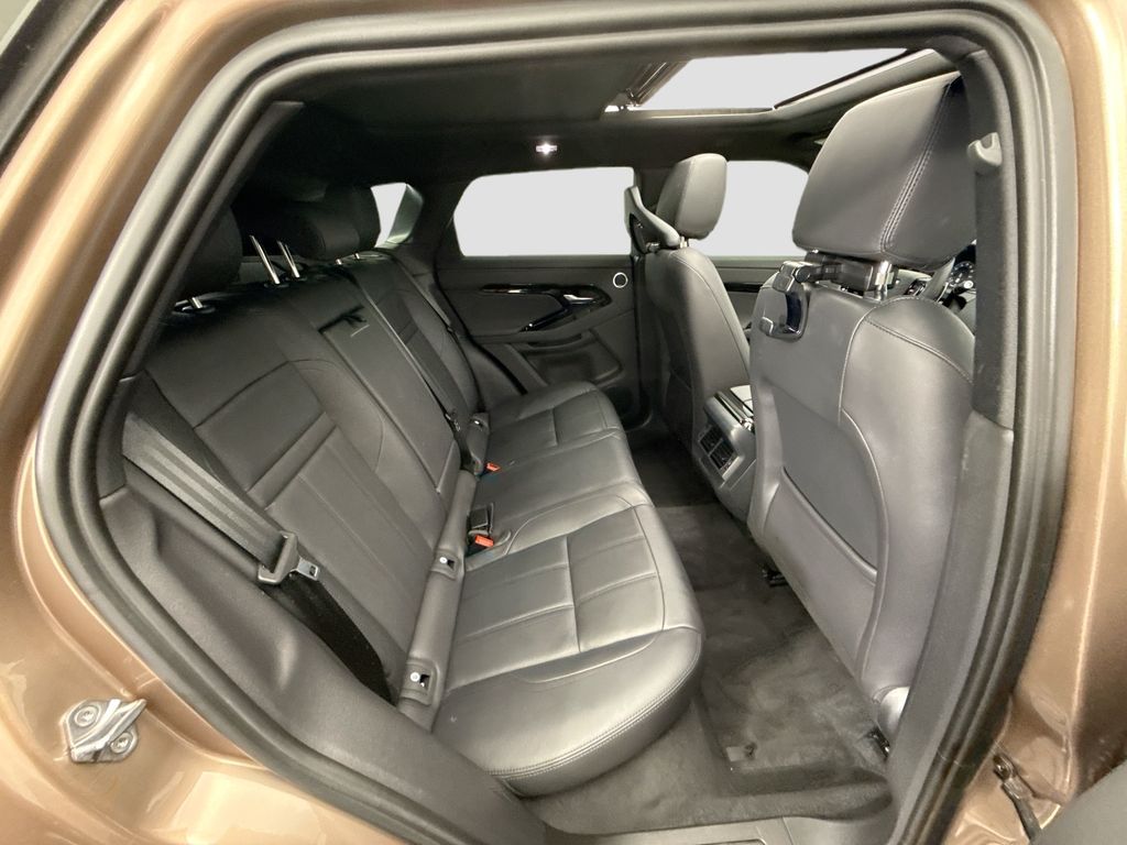 Thumbnail: 2025 Land Rover Range Rover Evoque - 21