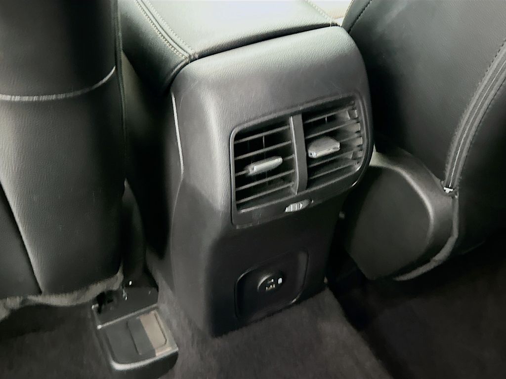 Thumbnail: 2022 Ford Escape - 26