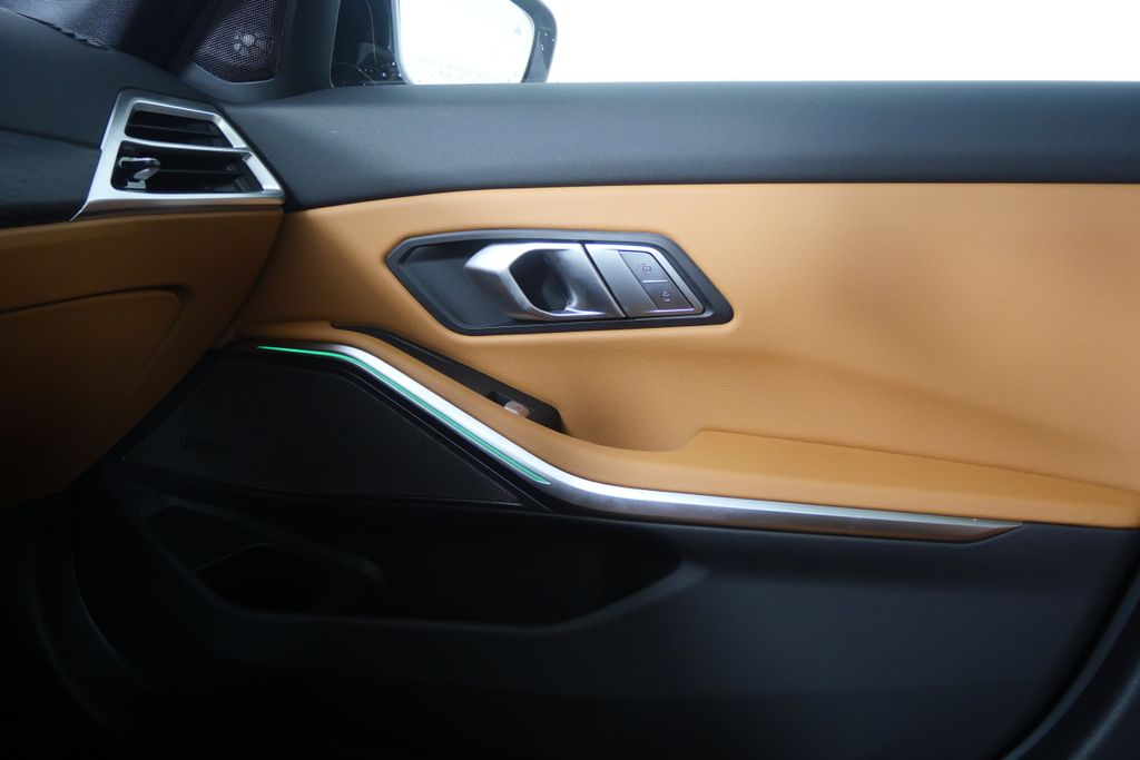 Thumbnail: 2026 BMW 3 Series - 28