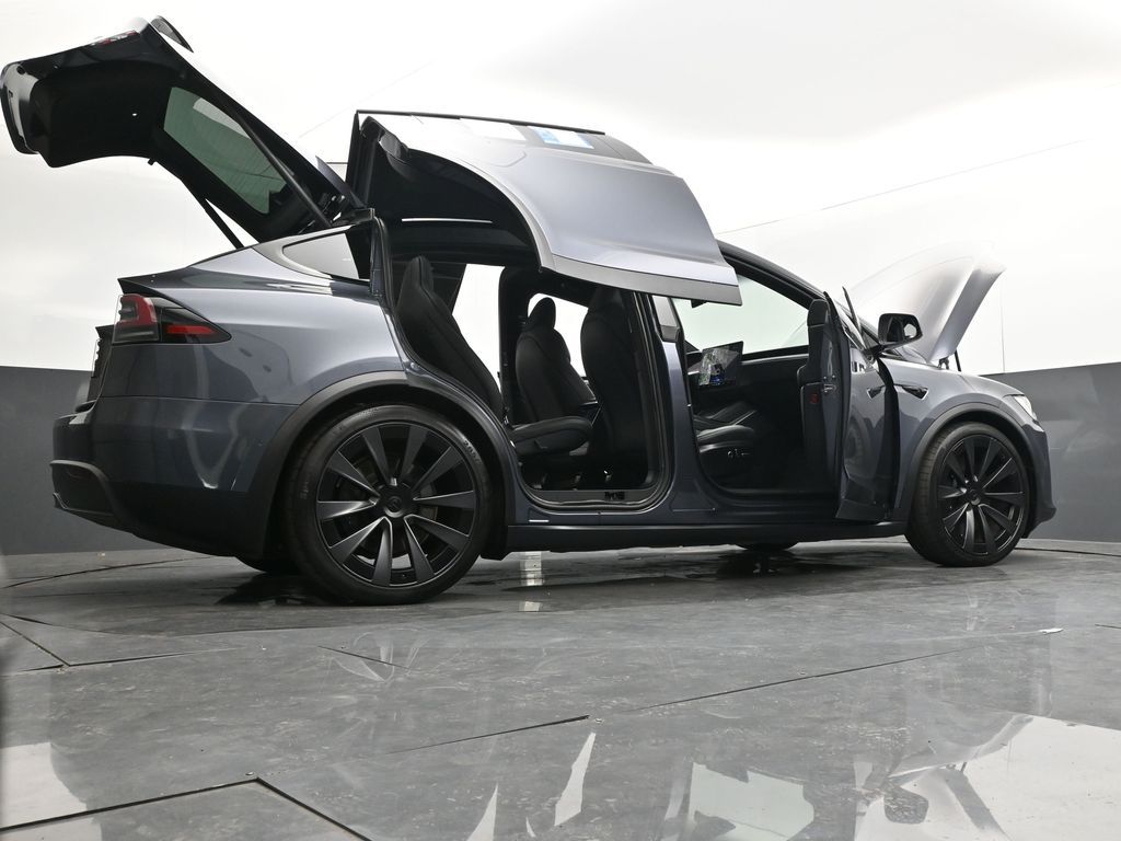 2022 Tesla Model X Plaid