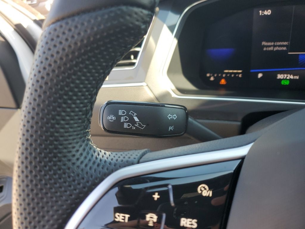 Used Car 2022 Volkswagen Tiguan  2.0t Se R-line Black For Sale Under $25,000 In Austin, Texas