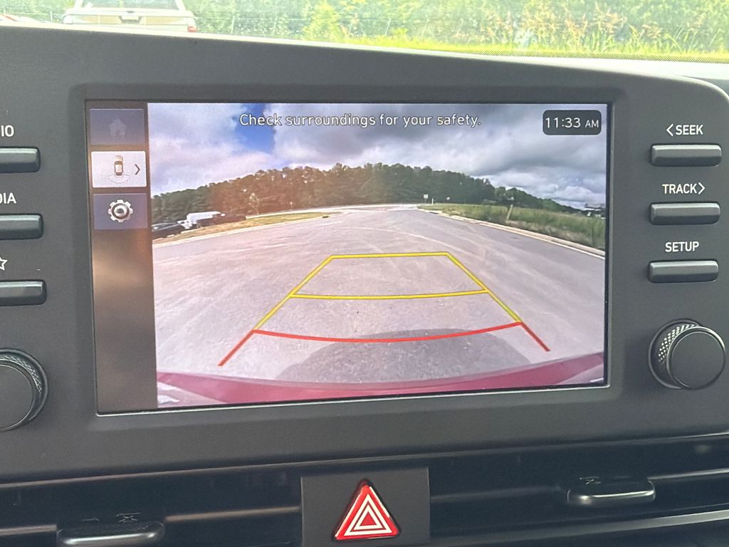 Used 2025 Red Hyundai SEL Sport image 26