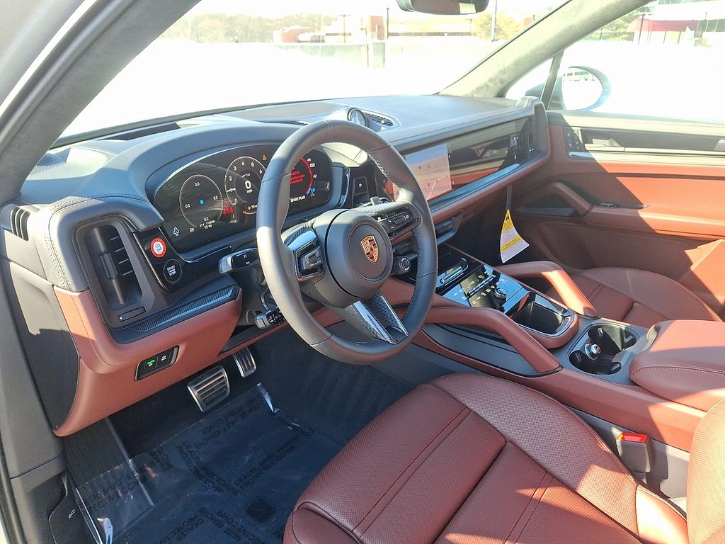 Thumbnail: 2026 Porsche Cayenne - 4