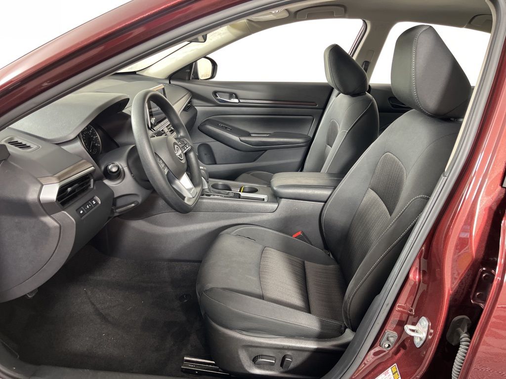 Thumbnail: 2025 Nissan Altima - 19