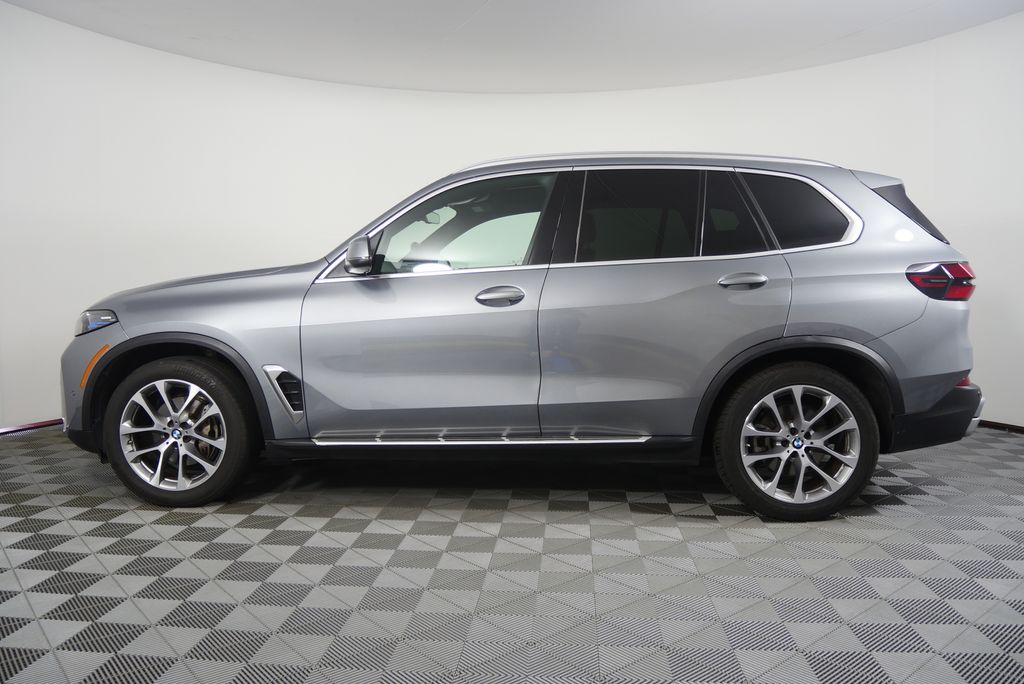 Thumbnail: 2025 BMW X5 - 6