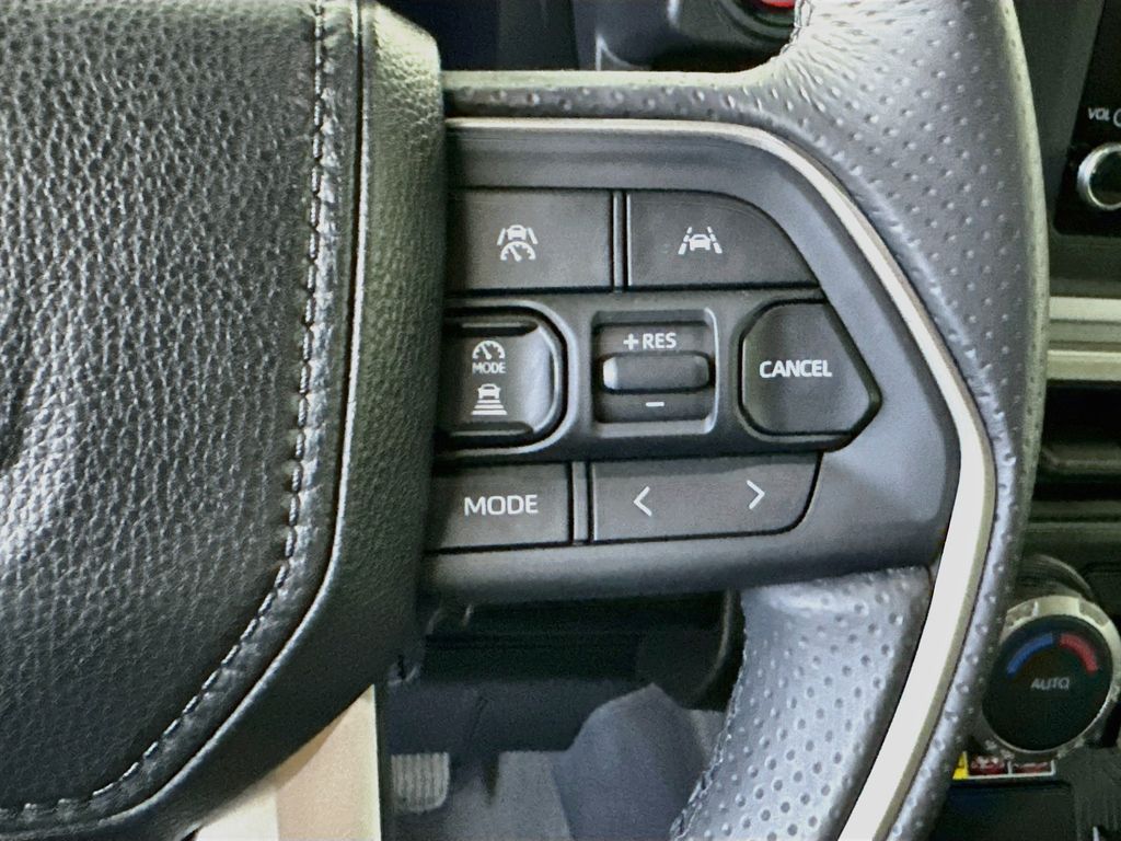 Toyota4Runner i-FORCE MAX Hybrid25
