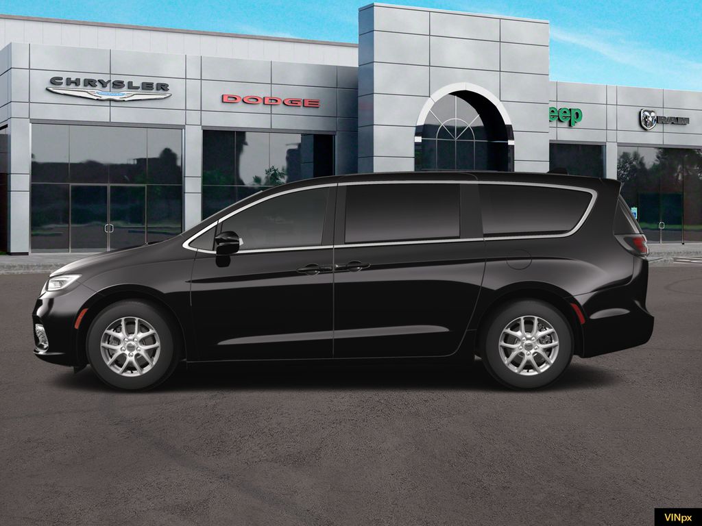 New 2024 Chrysler Pacifica Van