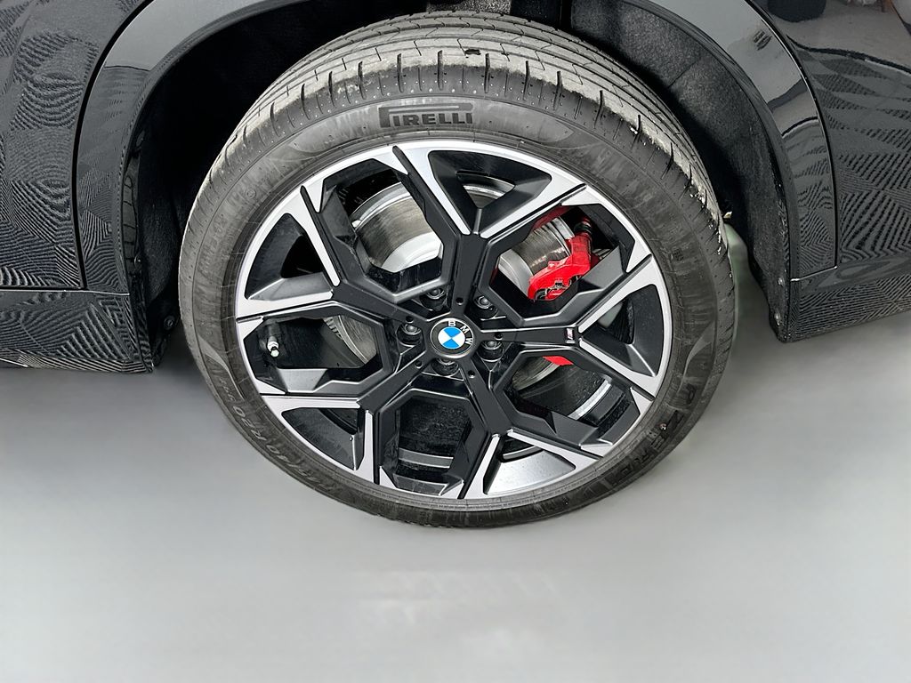 Thumbnail: 2025 BMW X1 - 23
