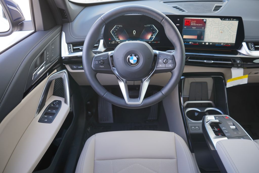 2025 BMW X1 xDrive28i 14