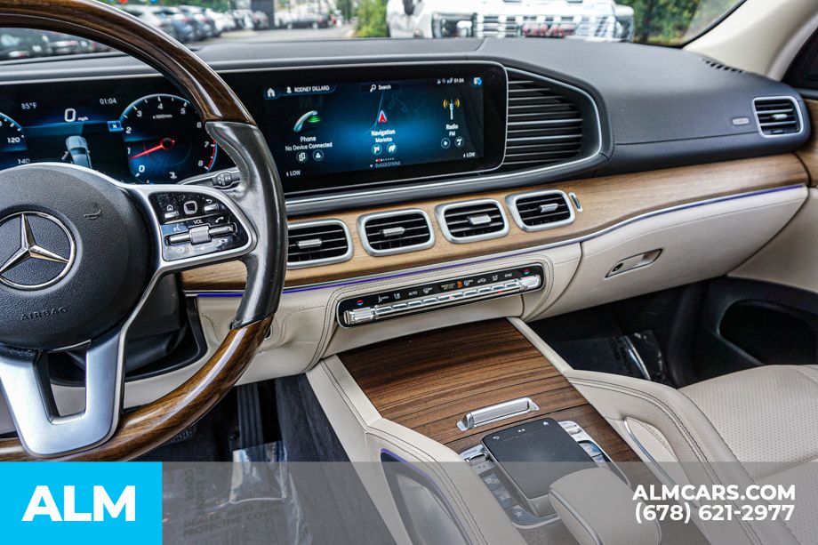 Used 2020 Beige Mercedes-Benz GLE 350 image 33