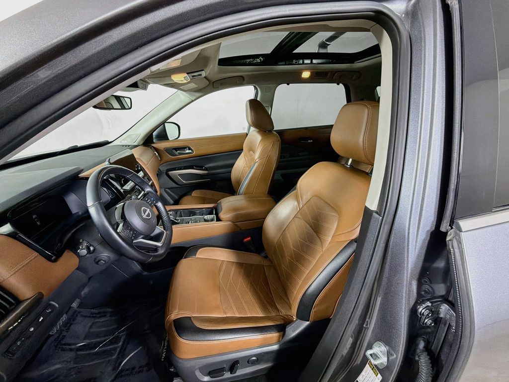 Used 2023 Nissan Pathfinder SUV