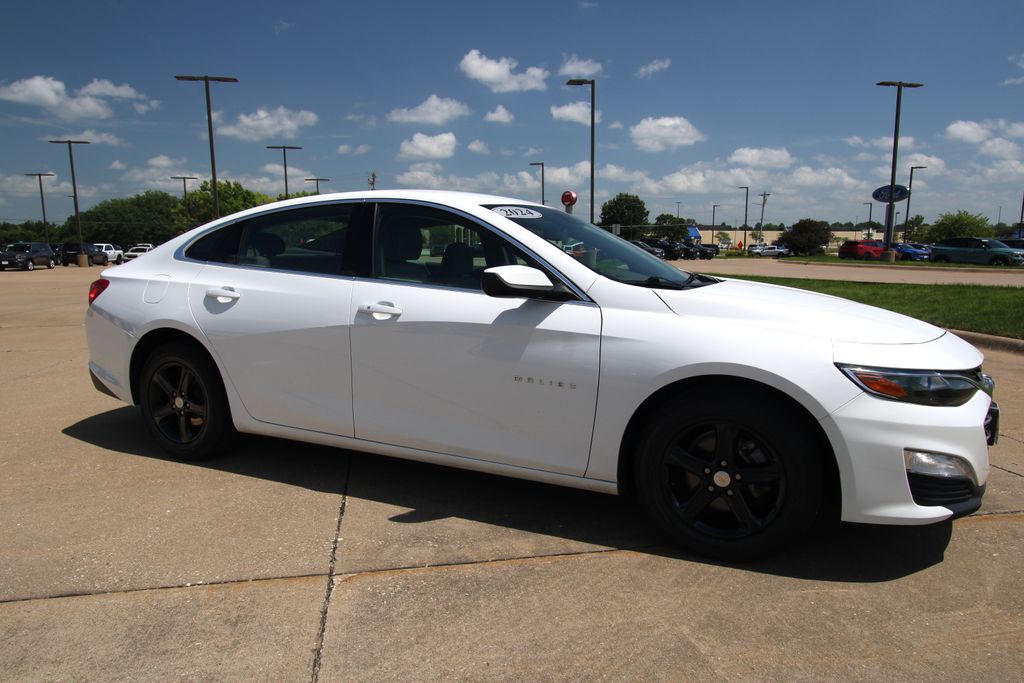 Used 2024 Chevrolet Malibu Sedan
