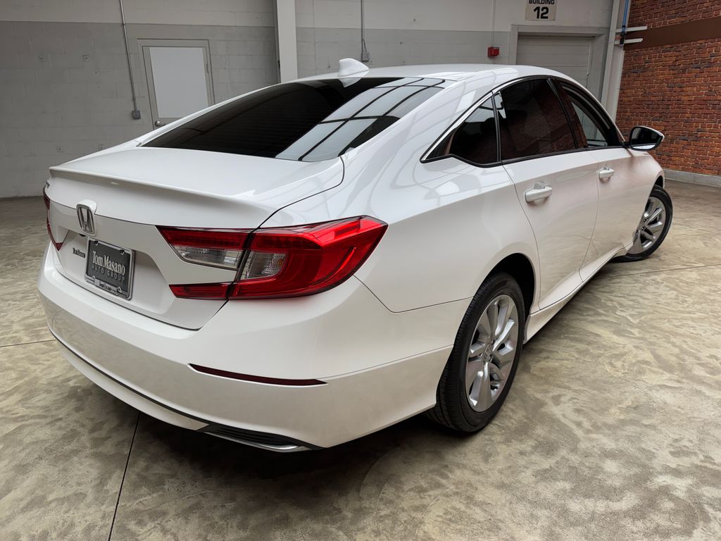 Used 2020 White Honda LX image 4