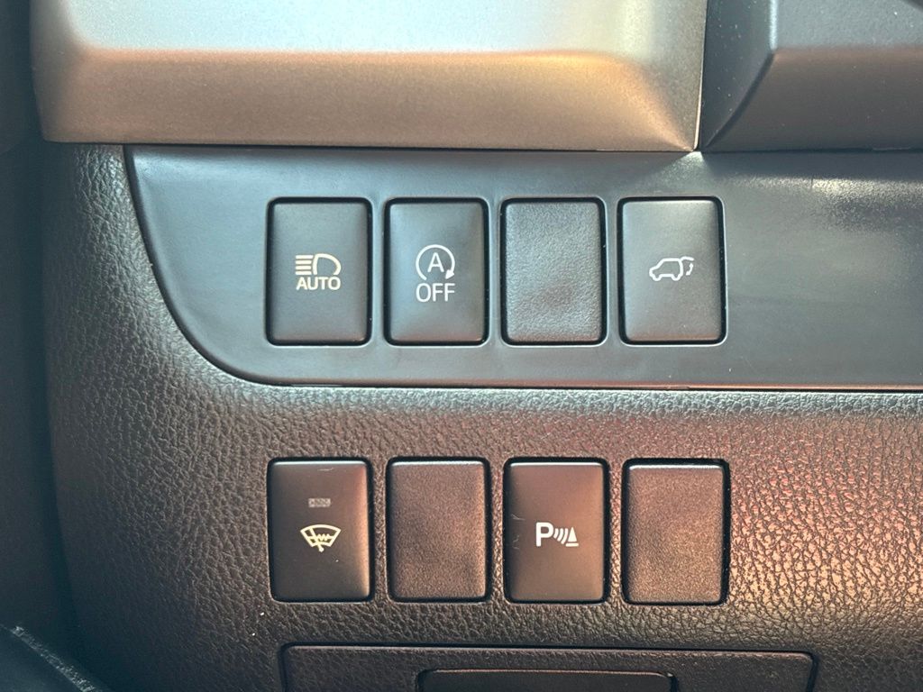 Used 2019 Toyota Highlander SUV