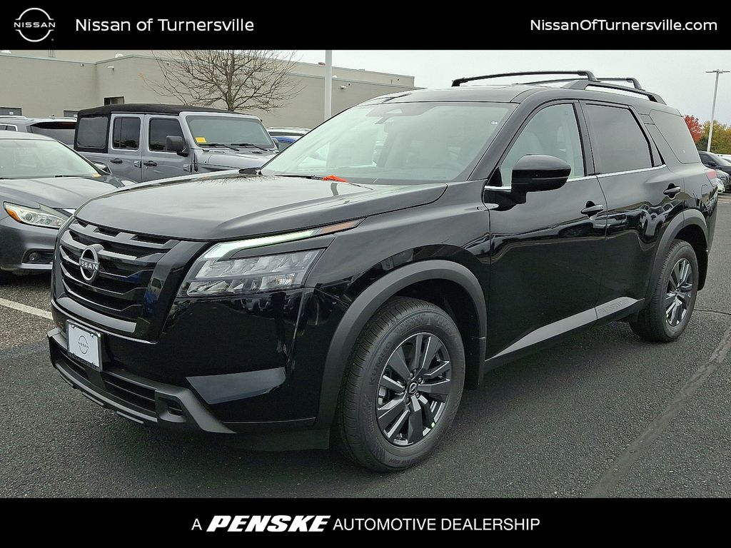 Thumbnail: 2025 Nissan Pathfinder - 1