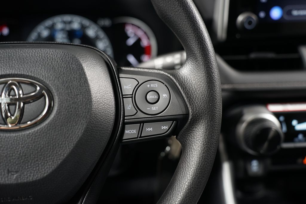 Thumbnail: 2025 Toyota RAV4 - 13