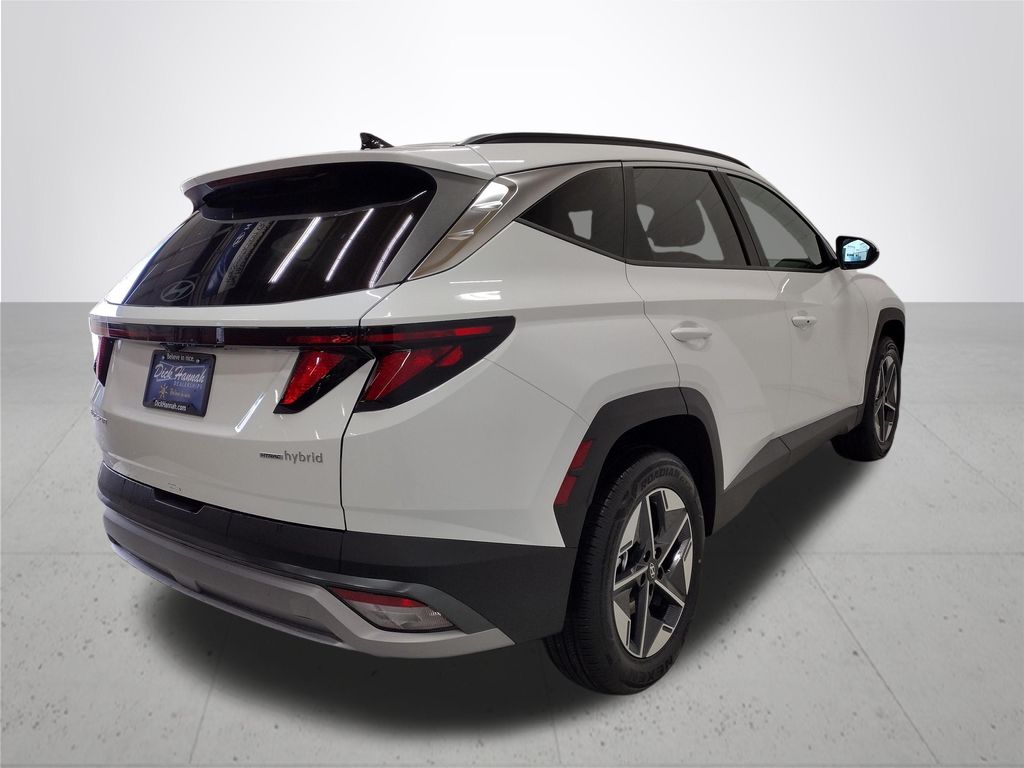 2026 Hyundai Tucson Hybrid SEL