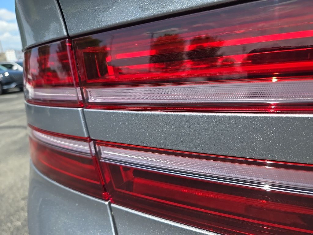 Thumbnail: 2025 Genesis GV80 - 10