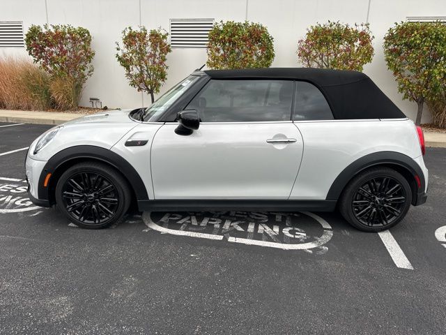 2023 MINI Cooper S 8